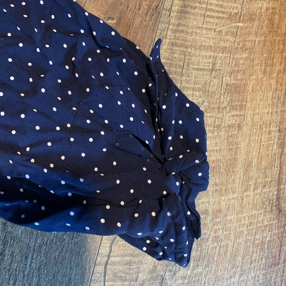 Navy long sleeve blouse, V-neck sz M - Picture 6 of 6